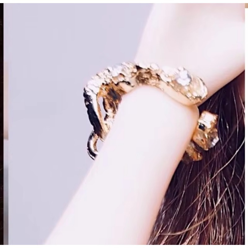 1/6 Scale Metal Bracelet Wrist - Body Jewelry Real Gold ulasan dan harga